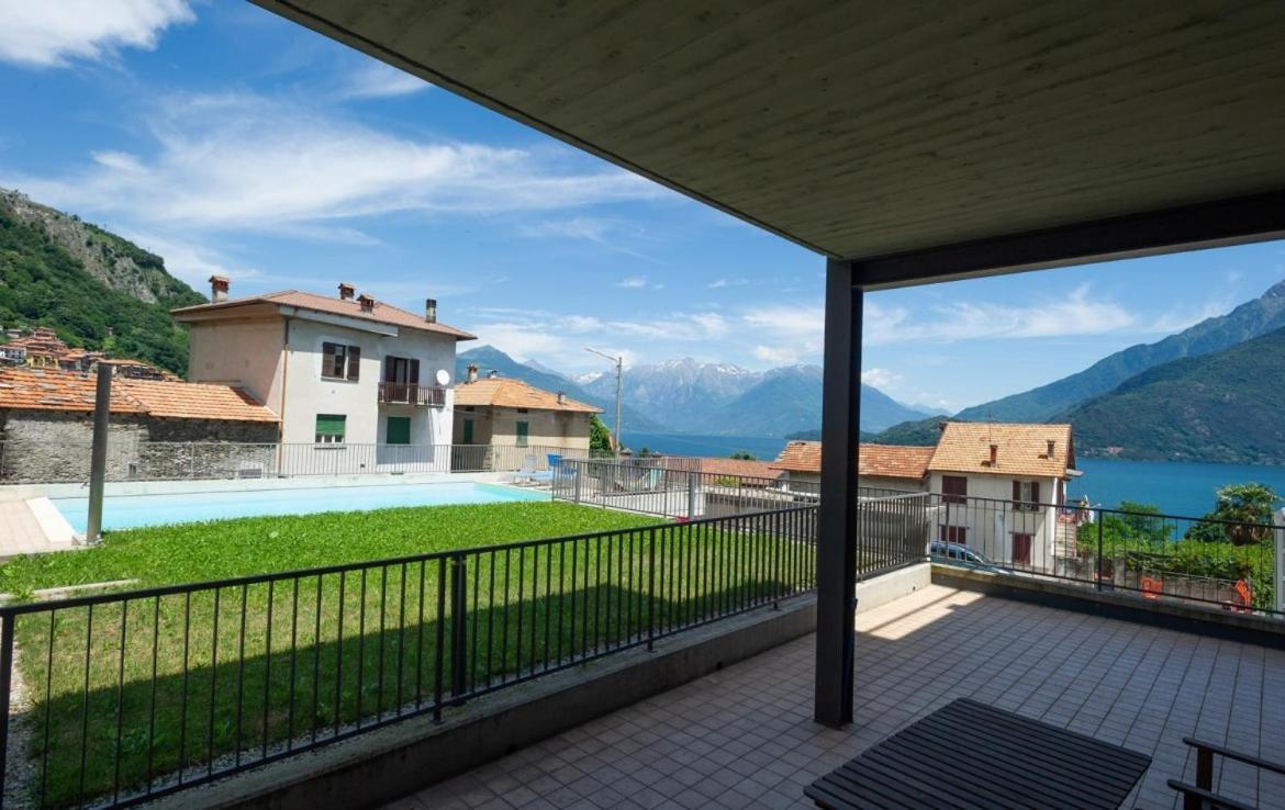 The Sunshine - Apartments With Pool Муссо Экстерьер фото