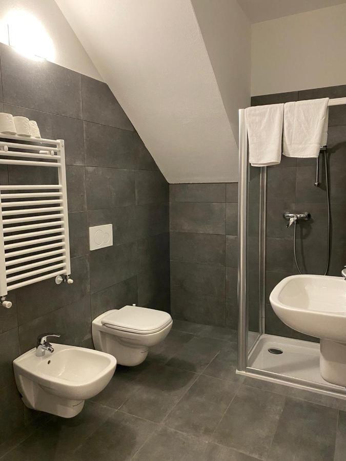The Sunshine - Apartments With Pool Муссо Экстерьер фото